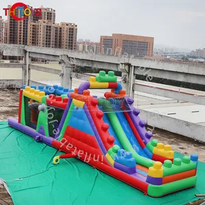 Curso de Obstáculos Inflável Colorido para Playground com Dupla Escorregadeira