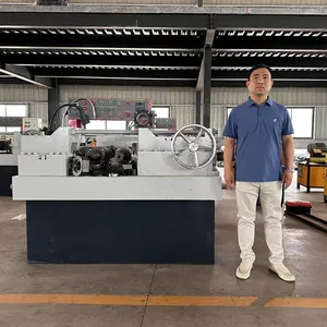 Hydraulische Gewindewalzanlage Stahlstangen-Gewindewalzanlage Stangen-Gewindeschneidmaschine