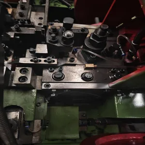 Elektrische vollautomatische Gewindeschneidmaschine Hochgeschwindigkeits-Schraube