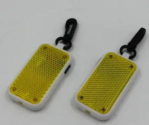 LED Schlüsselanhänger Mini Taschenlampe Ultra Helle LED Schlüsselanhänger Taschenlampe mit Haken Batterien enthalten